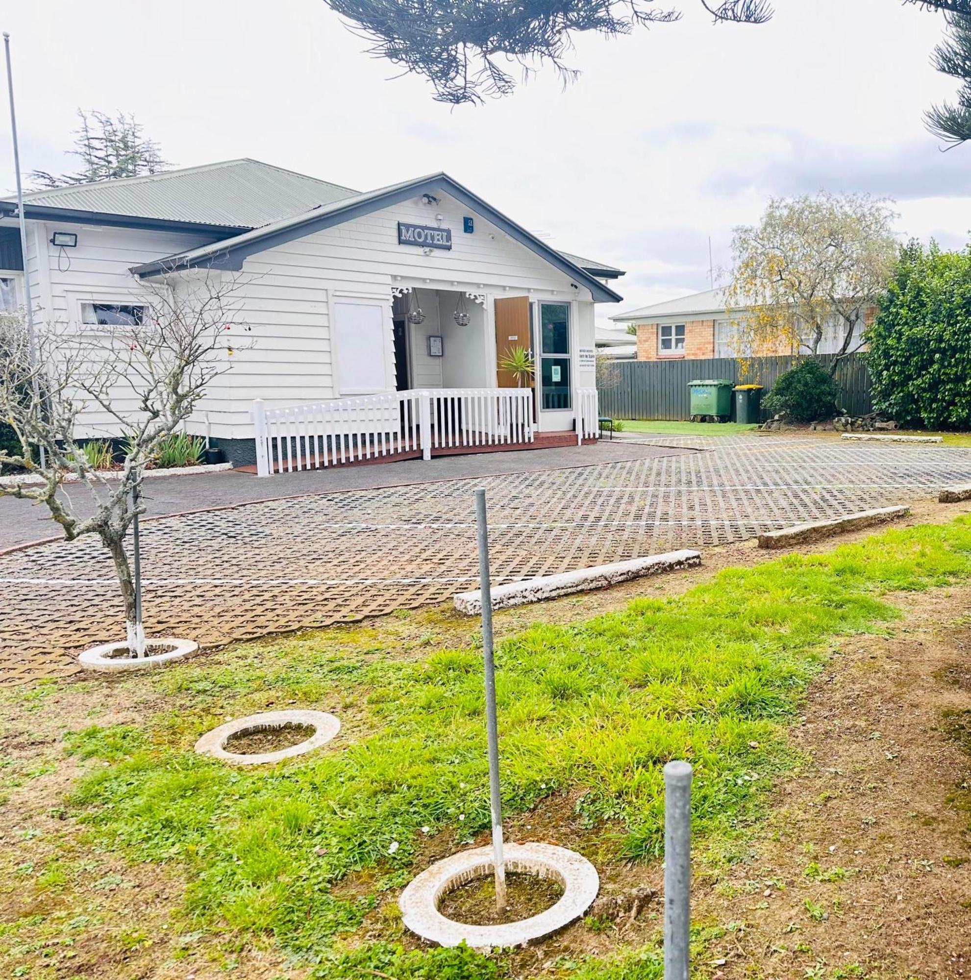 Harrison Motel Papatoetoe Оукланд Екстериор снимка